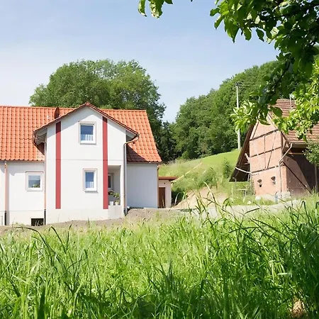 Bauernhof Mayer بيت للعطل *